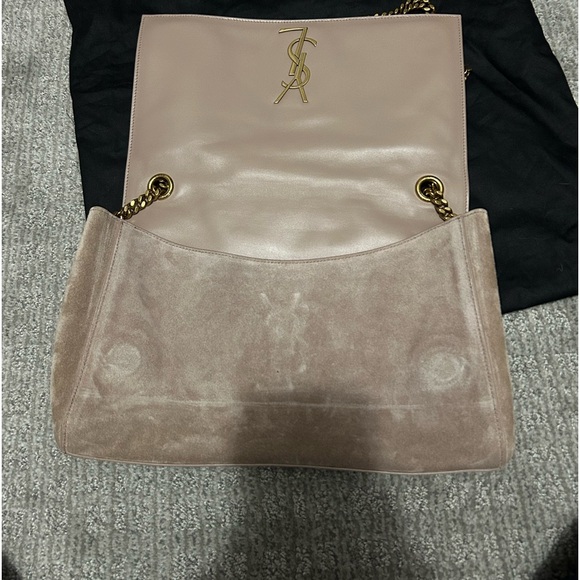 Saint Laurent Kate crossbody bag reverses from suede to smooth calf leather. - Picture 2 of 3